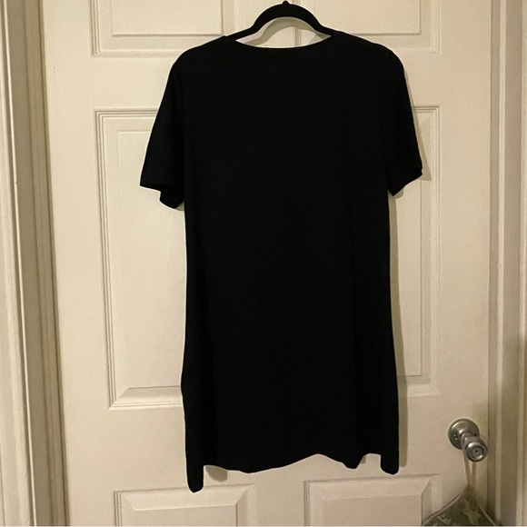 zeagoo Black Lace Up T-Shirt Dress
Size: XL - Picture 3 of 7